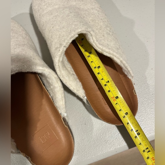 Gap Slip-On Clogs Off-White Size 8 - Picture 6 of 6